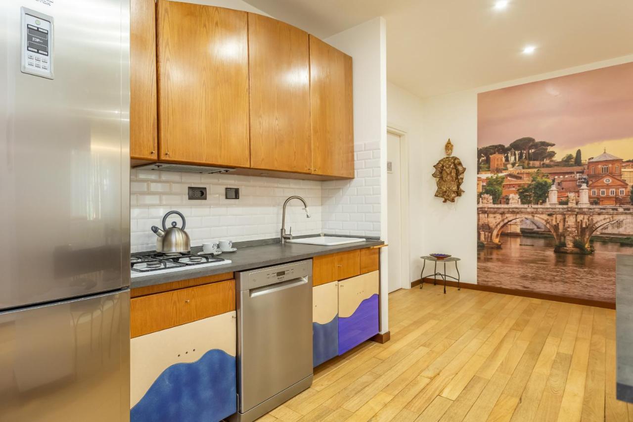 St Peter'S Spacious 4 Bdr With Private Parking Apartment Rome Bagian luar foto