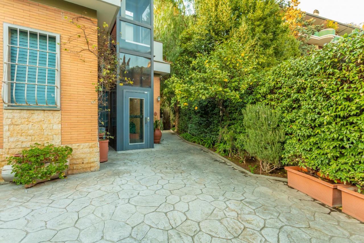 St Peter'S Spacious 4 Bdr With Private Parking Apartment Rome Bagian luar foto
